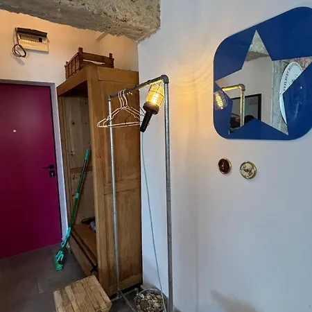 Apartament Light House *